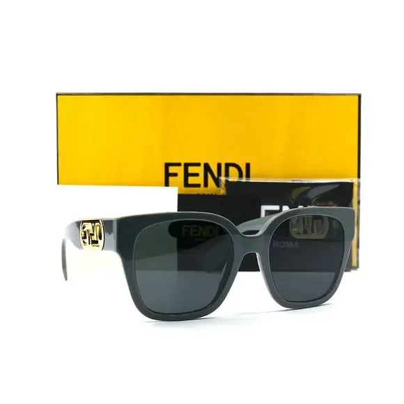NEW FENDI FE40063I 20A GREY WOMEN'S AUTHENTIC SUNGLASSES - Picture 8 of 12